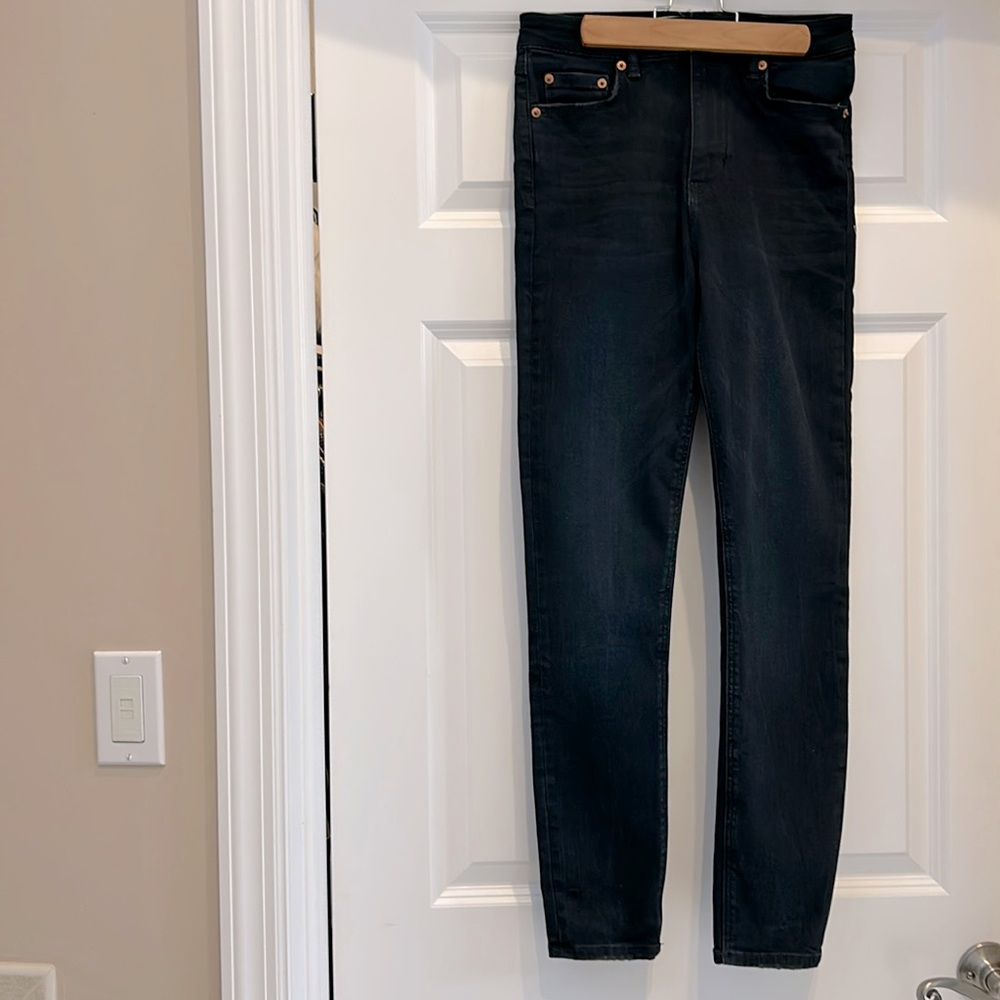ZARA Skinny jeans dark denim with stretch size 6